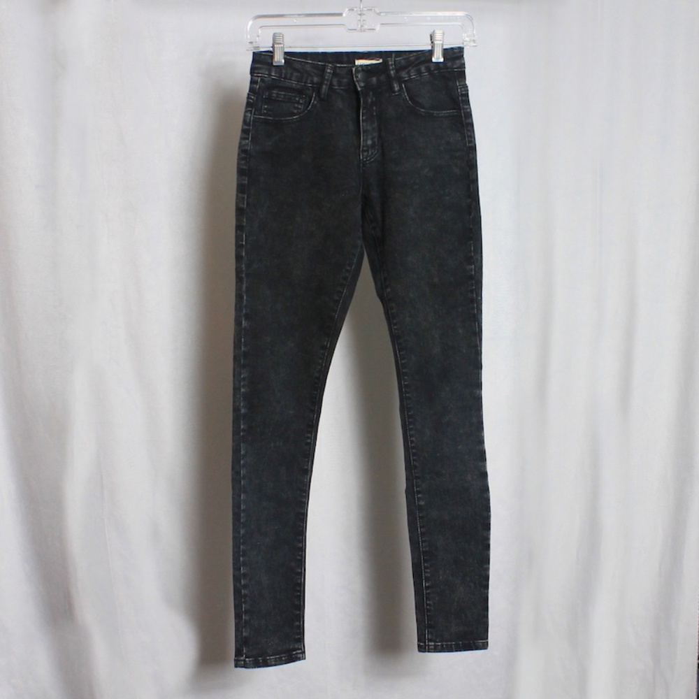 Forever 21 Acid Wash Skinny Jeans NWOT